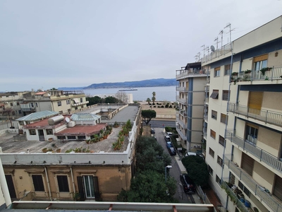 Appartamento in vendita a Messina V.le Libertà