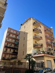 Appartamento in vendita a Palermo Noce