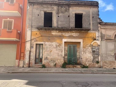 Appartamento in vendita a Pulsano, VIA COSTANTINOPOLI , 147 - Pulsano, TA
