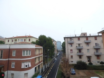 Appartamento in Vendita in Via a e Alessandro Archibugi 2 a Ancona