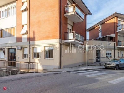Appartamento in Vendita in Via Beniamino Gigli 8 a Ancona