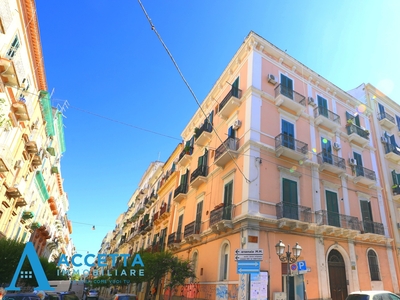 Appartamento in Via Anfiteatro - Borgo, Taranto