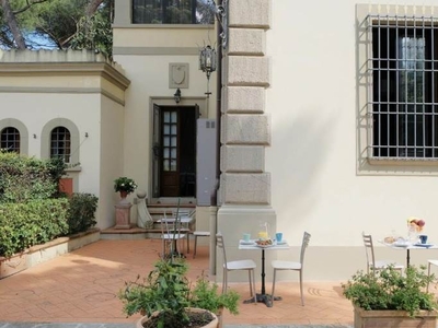 Appartamento indipendente in vendita a Firenze Poggio Imperiale