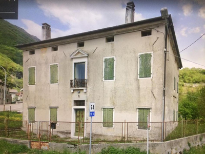 casa in vendita a Vittorio Veneto