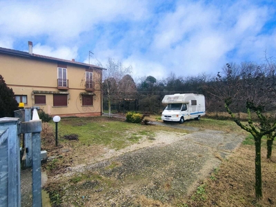 Casa indipendente con giardino in via frigo 6, Montebello Vicentino