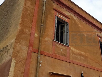 Casa indipendente da ristrutturare in baggianotto snc, Petrosino