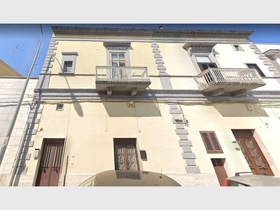 Casa Indipendente in vendita a Bari, Via Umberto I - Bari, BA