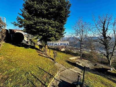 Casa singola in vendita a Gazzaniga Bergamo Orezzo