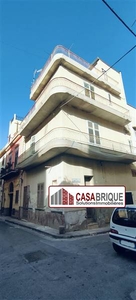 Casa singola in Via Dell'Arco a Bagheria