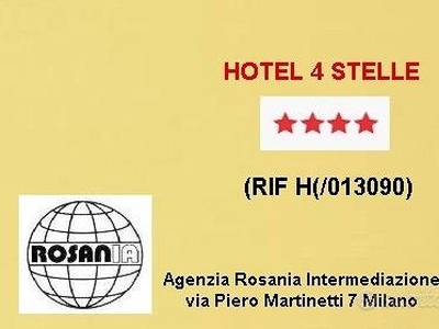 Hotel 4 stelle zona aeroporto (rif H/013090)