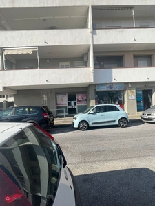 Negozio/Locale commerciale in Affitto in Via Nazionale Santa Margherita 182 /bis a Messina