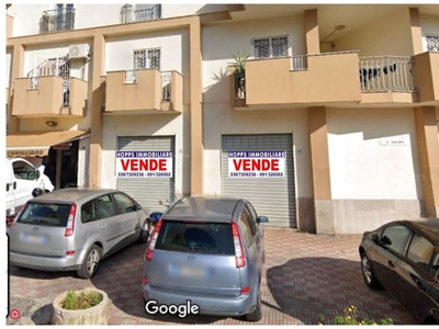 Negozio/Locale commerciale in Affitto in Via STEFANO BILARDELLO a Palermo