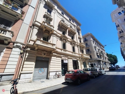 Negozio/Locale commerciale in Affitto in Via XXIV Maggio a Bari