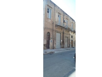 Casa indipendente in vendita a Castellammare del Golfo, Via Segesta 115