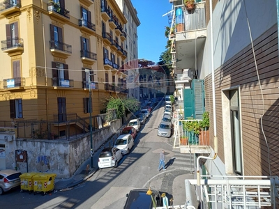 Quadrilocale in Vendita a Napoli, zona Vomero, 460'000€, 90 m²