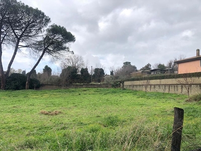Terreno agricolo in Vendita a Roma, 99'000€, 1500 m²