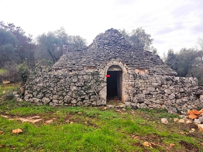 Trulli in C.da Spasimato a Ceglie Messapica