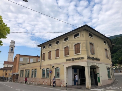 via Forziana 1 5 vani 150mq