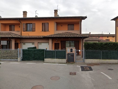 Villa a schiera in vendita a Casaletto Vaprio Cremona