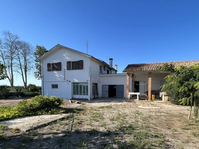 Villa bifamiliare in vendita a Cavarzere Venezia Rottanova
