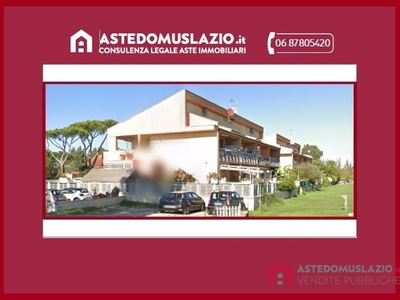 Villa in Vendita a Roma, 176'250€, 64 m²