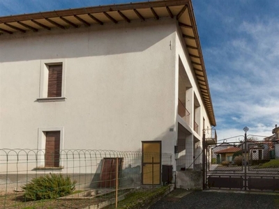 Vendita Stabile - Palazzo Via Giuseppe Garibaldi, Biandronno