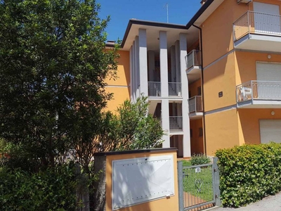 Appartamento a Rosolina Mare con terrazza, giardino e barbecue