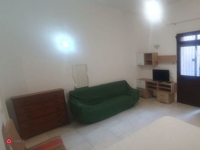 Appartamento in Affitto in Via Sampolo a Palermo