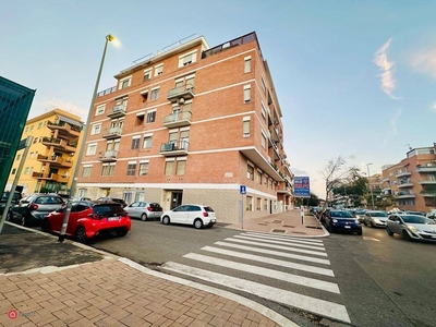 Appartamento in Affitto in Via Ulderico Sacchetto a Roma