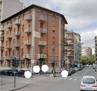 Appartamento in Vendita a Torino Corso Trapani