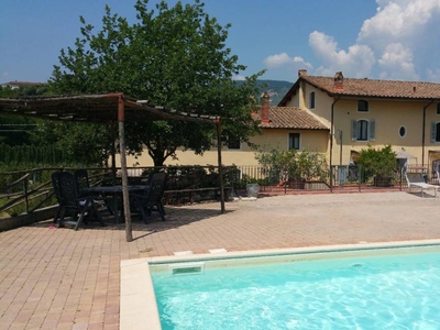 Appartamento vacanza per 6 Persone ca. 80 qm in Serravalle Pistoiese, Toscana (Provincia di Pistoia)