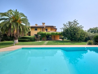 Villa di 430 mq in vendita Via Luciano Manara, Padenghe sul Garda, Brescia, Lombardia
