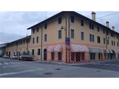 Fondo commerciale in vendita Udine
