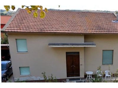 Casa indipendente in vendita a Montappone, Via don Luigi Sturzo 14