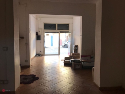 Negozio/Locale commerciale in Affitto in Corso Umberto I a Ficarazzi