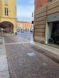 Negozio/Locale commerciale in Affitto in Via Chiapponi a Piacenza