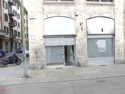 Negozio/Locale commerciale in Affitto in Via Nizza 43 a Torino