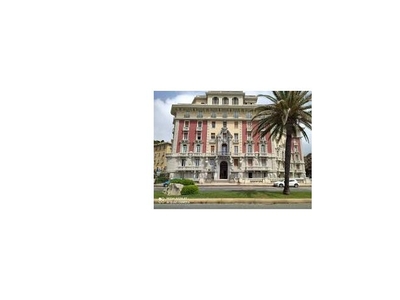 Quadrilocale in affitto a Genova, Zona Albaro, Via Zara 1