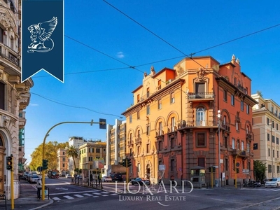 Prestigioso appartamento in vendita Roma, Lazio