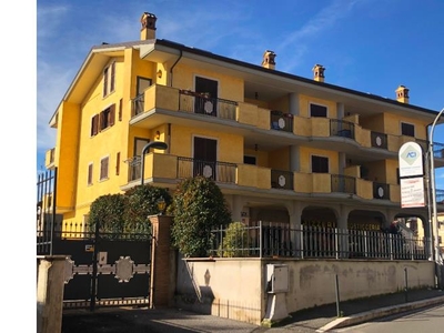 Appartamento in vendita a Palestrina, Frazione Stazione Di Palestrina, Via Santa Maria 18