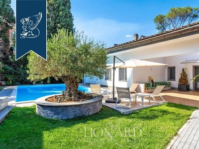 Esclusiva villa di 900 mq in vendita Roma, Lazio