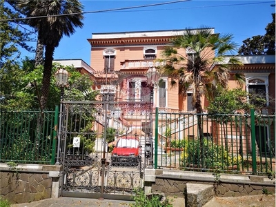 Villa in Via Quisisana, Castellammare di Stabia (NA)