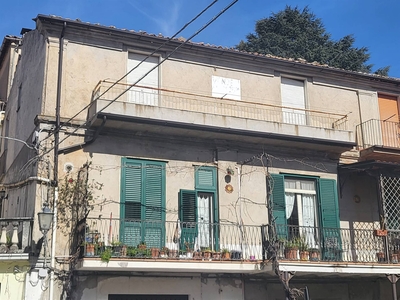 Appartamento in Via Leoncavallo a Montalto Uffugo