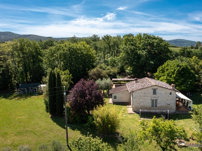 Villa in vendita a Monteriggioni