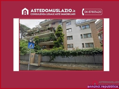 Appartamento all'asta sito in Roma (RM)