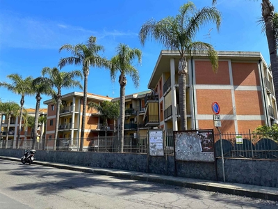 Appartamento in vendita a Aci Catena Catania San Nicolò