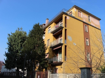 Appartamento in vendita a Milano Trenno