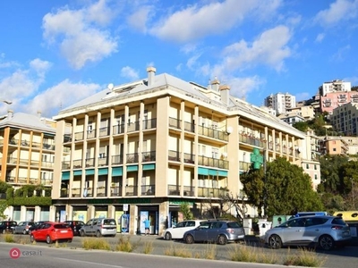Appartamento in Vendita in Corso Europa a Genova