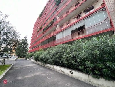 Appartamento in Vendita in Via Adeodato Ressi 16 a Milano