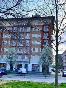 Appartamento in Vendita in Via Albenga 1 a Torino